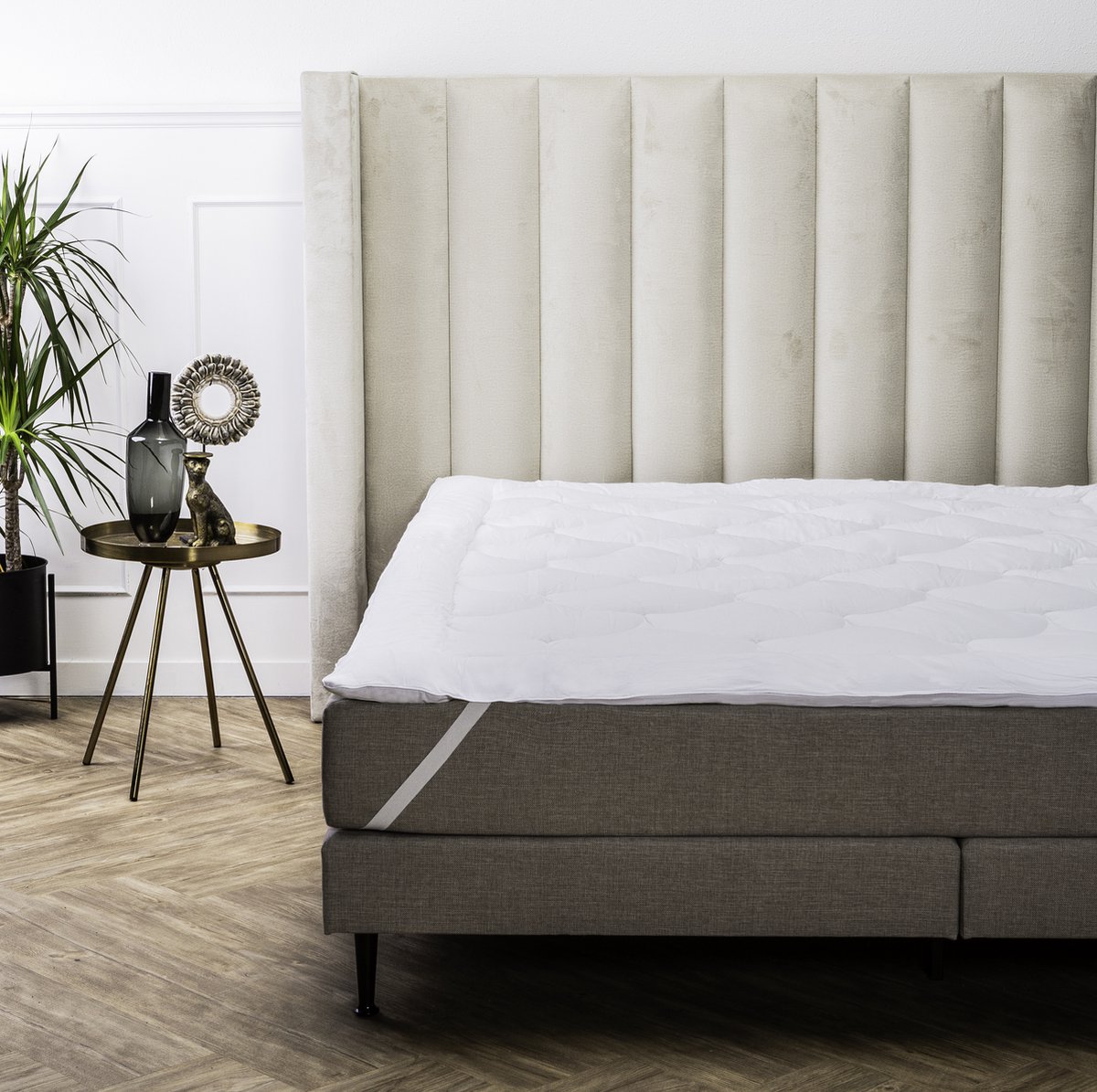 Swiss Nights Premium Oplegmatras - 140x200 - Wit