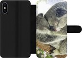 Bookcase Geschikt voor iPhone XS telefoonhoesje - Koala's - Knuffel - Dieren - Kinderen - Jongens - Meisjes - Met vakjes - Wallet case met magneetsluiting