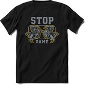 Stop and game | Gaming kado T-Shirt heren - dames | Staal-Geel | Perfect game pc cadeau shirt | Grappige console spreuken - zinnen - teksten Maat S