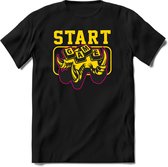 Start the game | Gaming kado T-Shirt heren - dames | Geel-Roze | Perfect game pc cadeau shirt | Grappige console spreuken - zinnen - teksten Maat XL