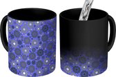 Magische Mok - Foto op Warmte Mokken - Koffiemok - Vintage - Bloemen - Blauw - Patronen - Magic Mok - Beker - 350 ML - Theemok