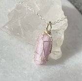 Mini Edelsteen Ketting - Kunziet Necklace - Handgemaakt - Sterling Silver 925 - Zilver - Kunzite