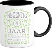 90 Jaar Legendarische Gebrouwen Mok met tekst | Groen - Zilver | Grappig Verjaardag Beker Cadeau | Bedrukte Mokken | Zwart | 330 ML