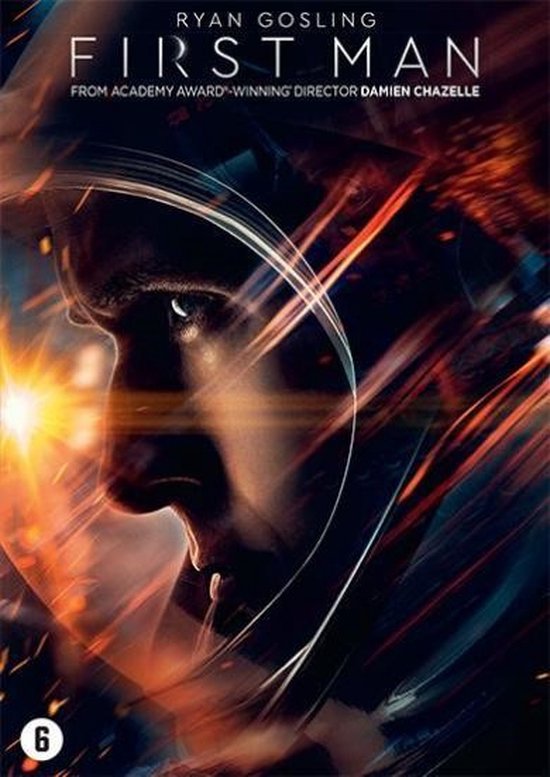 Poster van de film 'First Man' met een close-up van Ryan Gosling in een astronautenhelm, omringd door oranje en blauwe lichteffecten.