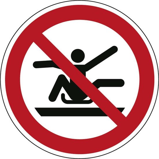 Armen en benen binnen de slee