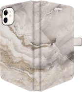Apple iPhone 12 Hoesje - Portemonneehoesje  - Met pasjeshouder - Met Marmerprint - Marmer - Wit