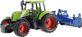 tractor met ploeg frictie 31 x 12 cm groen/blauw