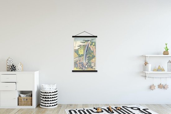 La cascade de Roben à Oyama dans la province de Sagami - Tableau de Katsushika Hokusai plaque d'école à lattes plates noir 60x90 cm - Tirage photo sur affiche textielposter (décoration murale salon / chambre)