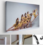 Itsallcanvas - Schilderij - Group Ballet Dancers Art Horizontal Horizontal - Multicolor - 30 X 40 Cm