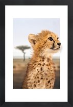 JUNIQE - Poster met houten lijst CHEETAH CUB -13x18 /Bruin & Oranje