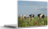 Laptop sticker - 15.6 inch - Koe - Bloemen - Gras - Dieren - 36x27,5cm - Laptopstickers - Laptop skin - Cover