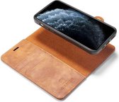 DG Ming Apple iPhone 13 Hoesje 2-in-1 Book Case en Back Cover Bruin