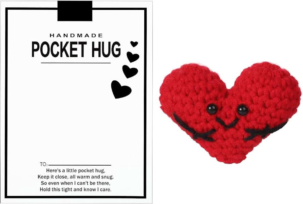 Knuffelhart, 7,5x5,5cm Schattig Gehaakt Hart met Wenskaart Grappig Positief Hart Klein Gebreid Positief Gehaakt Hart Decoratie voor Vrienden Familie (Rood)