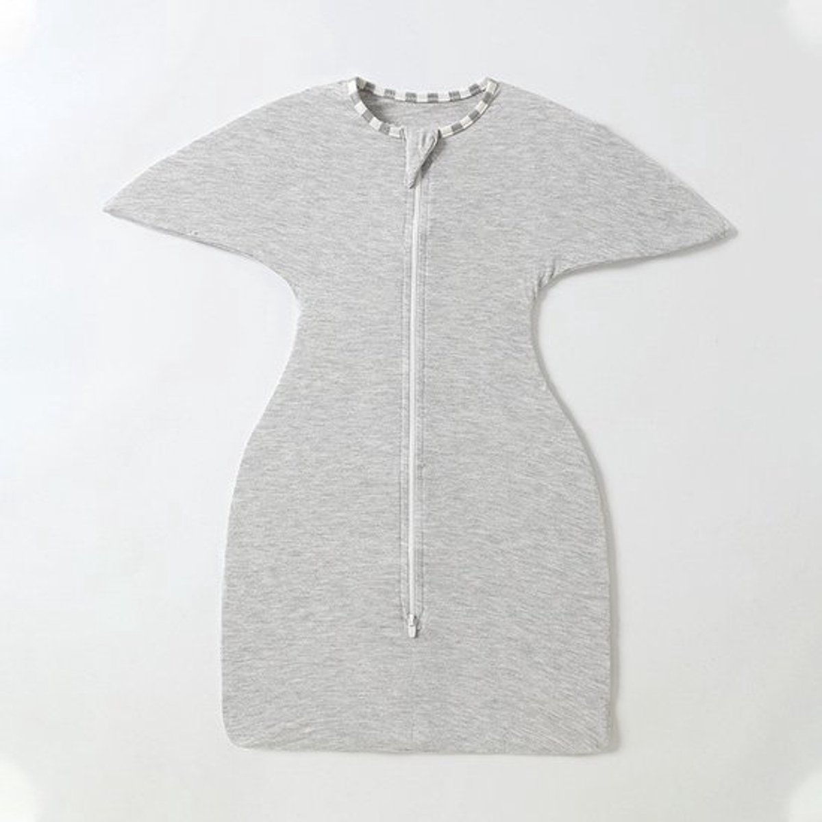 M - Shark Fin Baby Swaddle - Anti-angst slaapzak voor baby's - Babyslaapzak - Babydeken - Zacht en ademend - Met tweewegrits - Geschikt voor 3-6 maanden - Grijs
