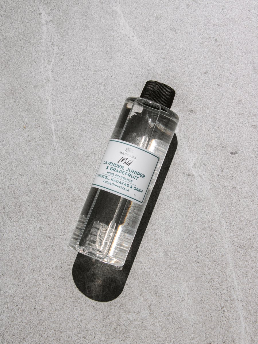 Huisgeur 'Mild' met Lavendel, Jeneverbes & Grapefruit - navulling - 200ml