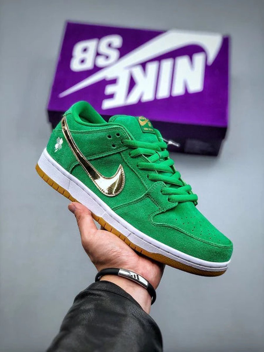 Nike SB Dunk Low Pro St. Patrick's Day (2022)