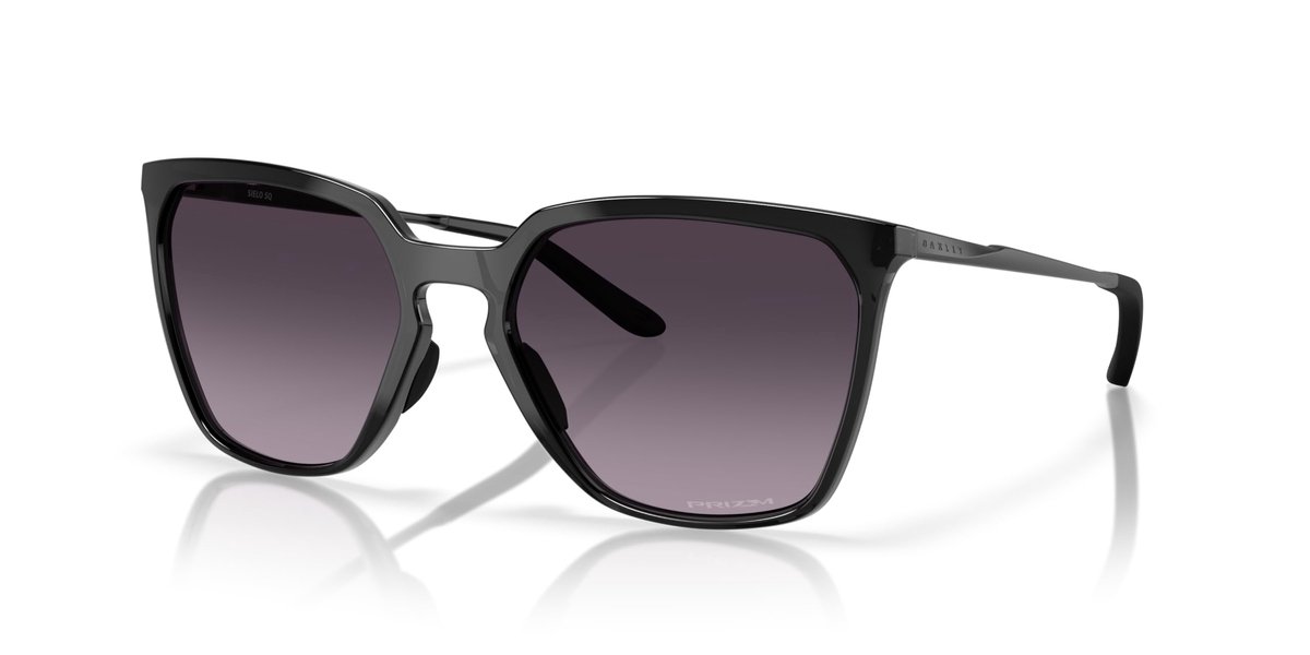 OAKLEY