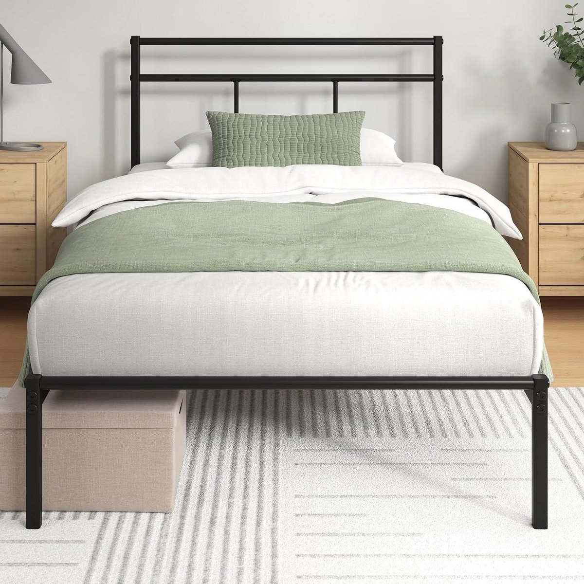 Metalen Bedframe - Stalen Frame - Slaapkamer Inrichten - Met Hoofdeinde - 200x90 cm - Zwart