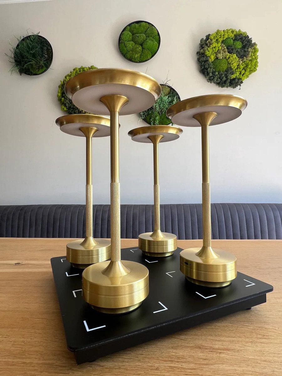 Eclips Horeca LED Tafellamp - Set van 4 - Goud - Met laadstation, dimbaar, 3 lichtkleuren, IP54, voor binnen en buiten