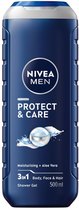 Donkerblauwe NIVEA MEN Protect & Care douchegel fles met witte en zilveren letters.