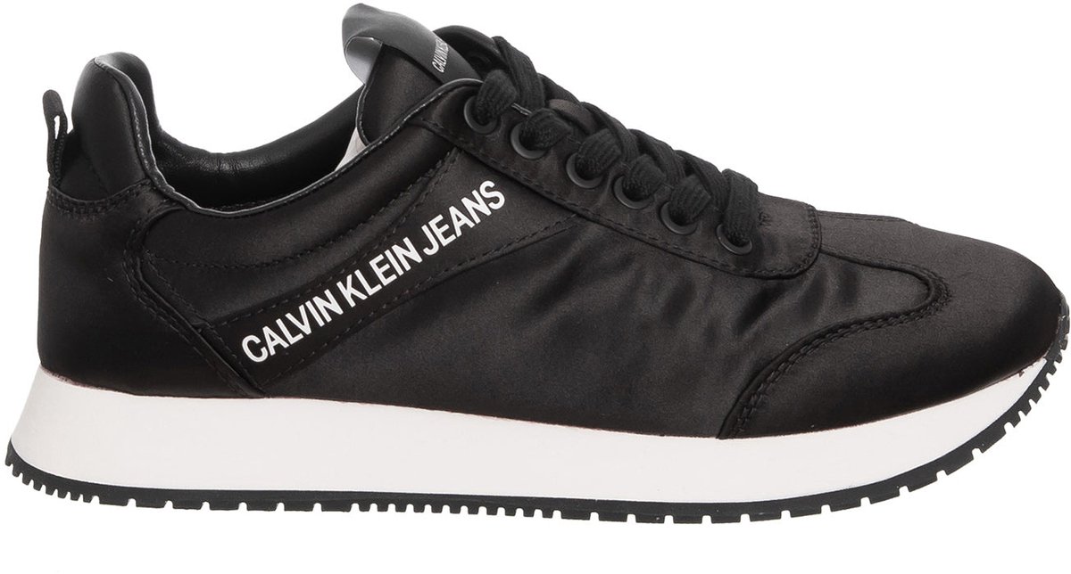 Calvin Klein Sneakers Jill Lance Up Satijn [gid://shopify/Metaobject/60921708891] 40 Zwart
