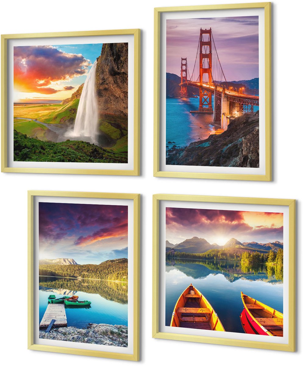 Coloray 4-Delige Schilderij Set - Uitzicht op de bergen met meren, boten, een brug en een waterval. - 40 x 40 cm en 40 x 60 cm - Wanddecoratie - Woonkamer Decoratie - Muurdecoratie