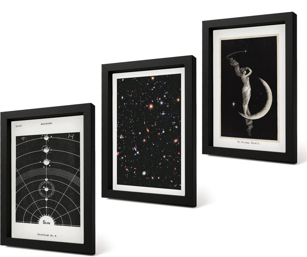 Coloray 4-Delige Schilderij Set - Sterrenstelsel in het zonnestelsel 's nachts Figuur op de maan - 20 x 30 cm - Decoratieve Schilderijen - Wanddecoratie - Hal