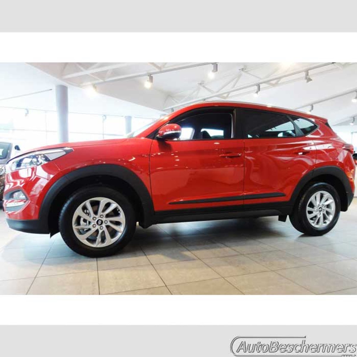 Stootlijsten set zwart voor Hyundai Tucson 2015-2020. De stootstrips zijn zelfklevend. Set a 4 stuks (#0052)