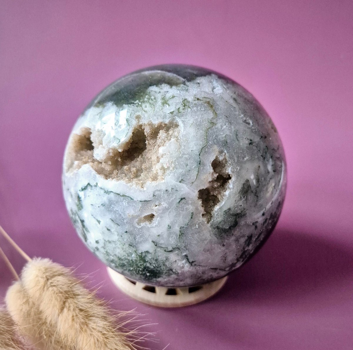 Kristallen Edelsteen Bol Mosagaat Druzy Geode sphere 90mm 961g