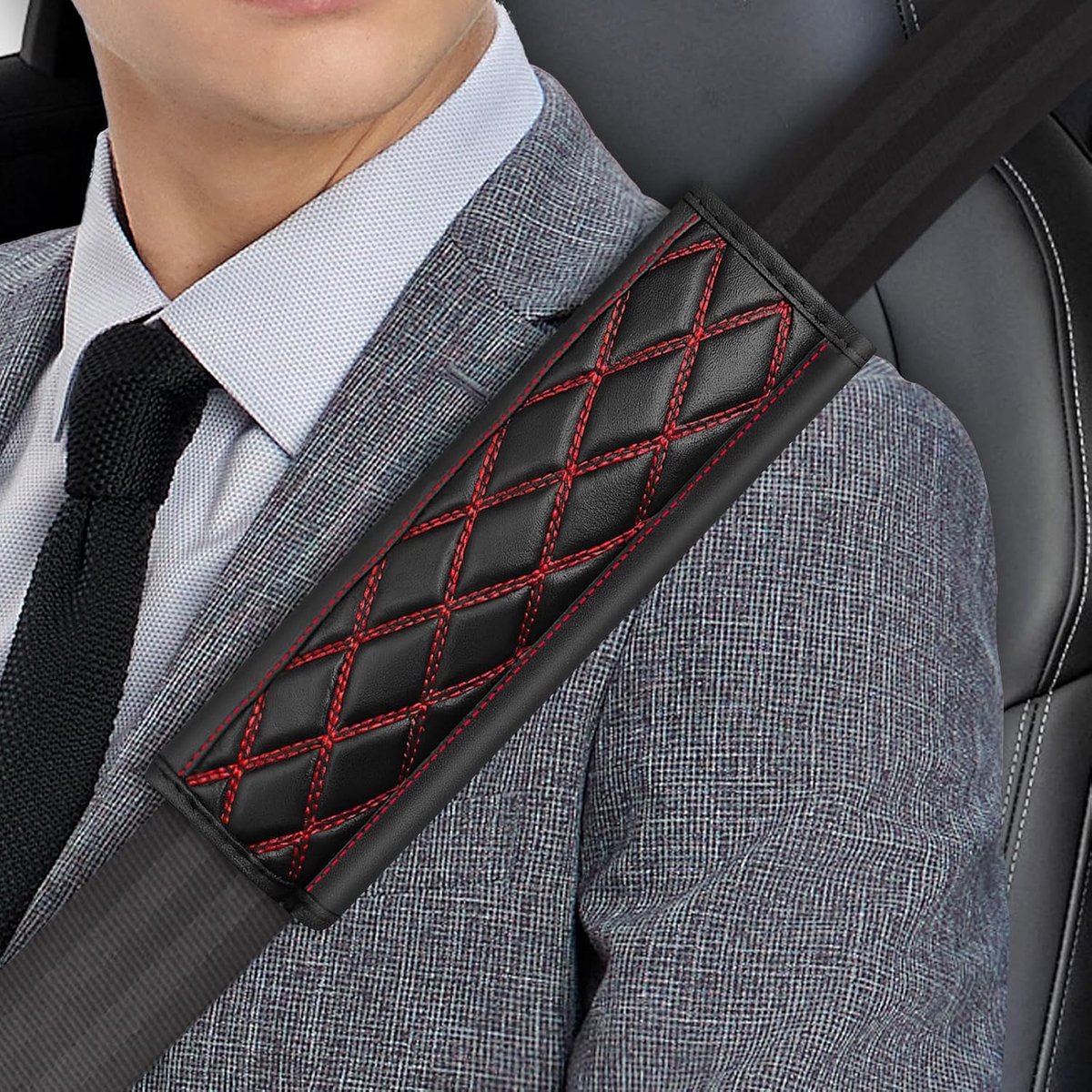 SnelShoppen - Seat Belt Pads - Schouderkussen voor Autogordel - 2 Stuks Rood - Comfortabel PU Leer en Zacht Schuim - Geschikt voor Volwassenen en Kind