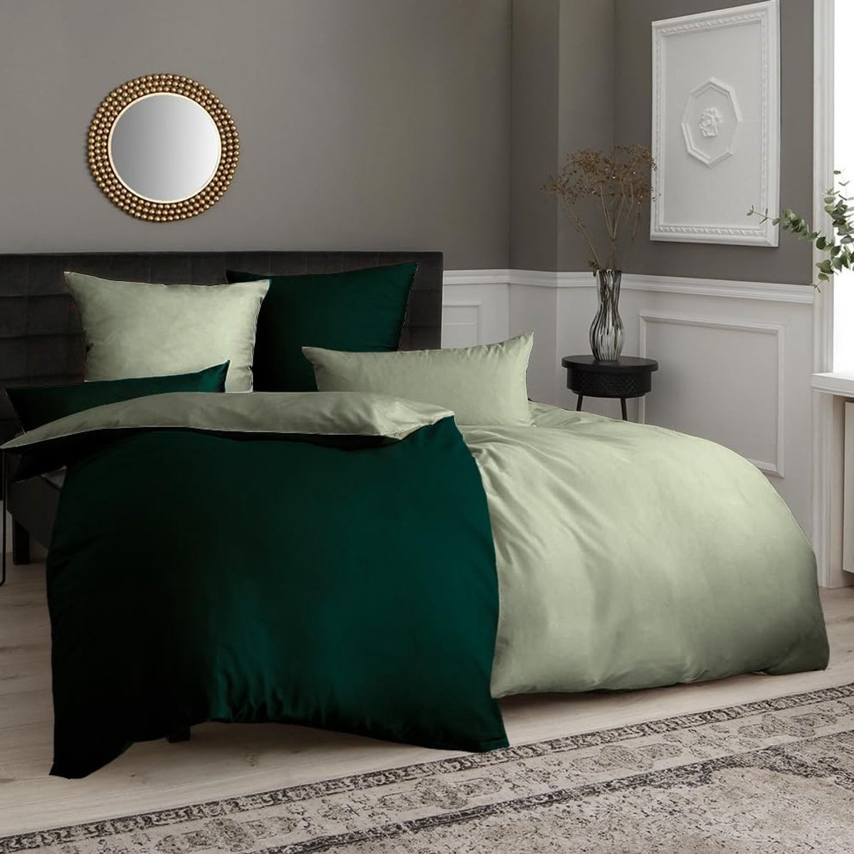 Bedlinnen Set van 4 - 2 Dekbedovertrekken 135 x 200 cm en 2 Kussenslopen 80 x 80 cm - Groen