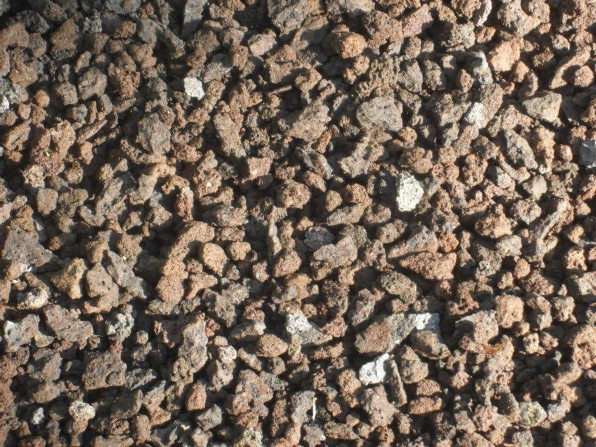 Lavasteen Granulaat - Plantenkorrels Bodembedekker - Planten Verzorgen - Natuurlijke Steen - 25 kg - Roodbruin