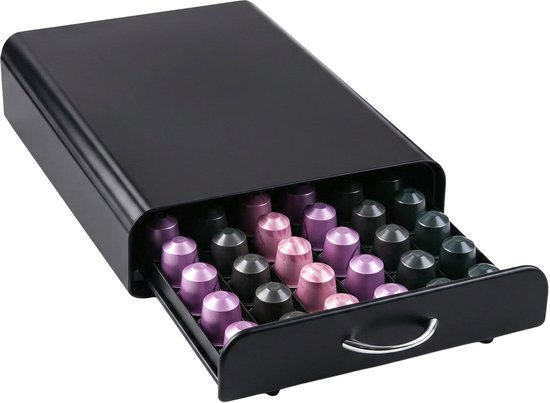 Zwarte capsulehouder met een open lade, gevuld met roze, paarse en groene Nespresso cups.
