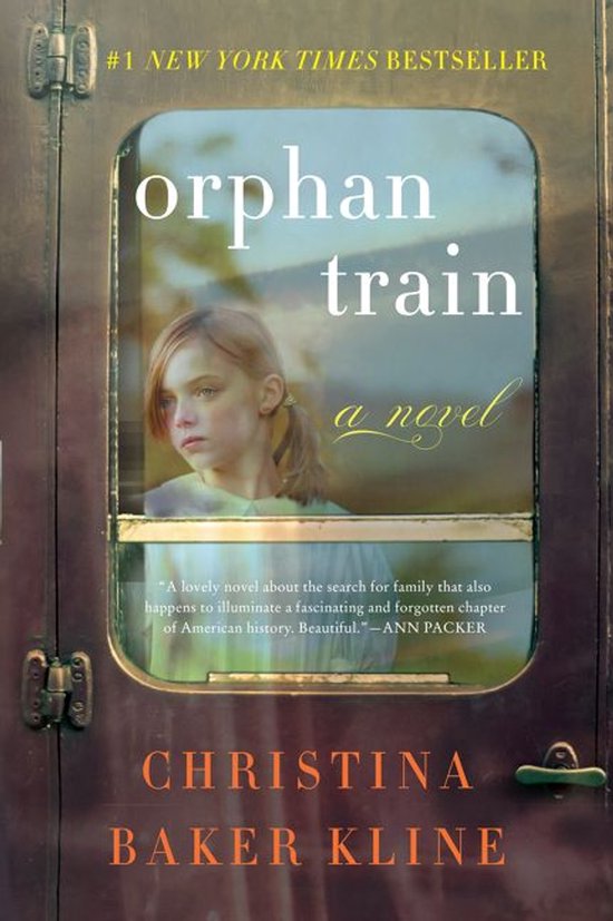 Boekcover van 'Orphan Train' met een meisje dat door een treintraam kijkt. #1 NEW YORK TIMES BESTSELLER. CHRISTINA BAKER KLINE.