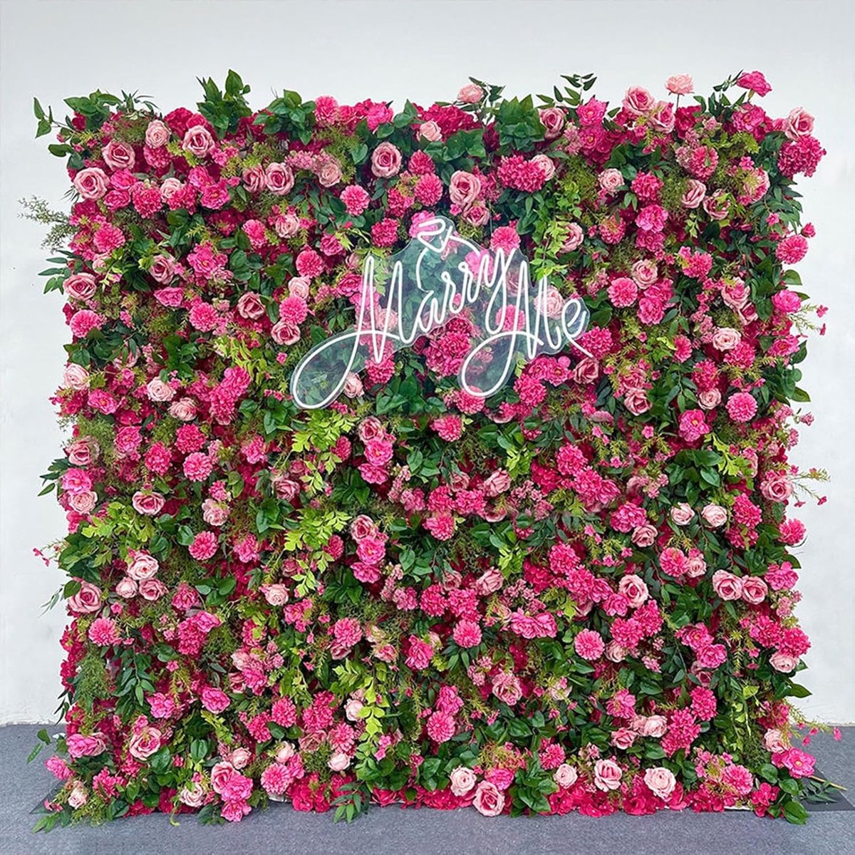 Kunstbloemen Wandpaneel - Stoffen Bloemen - Feest Decoratie - Realistisch Ontwerp - 1x1 Meter - Rozenrood