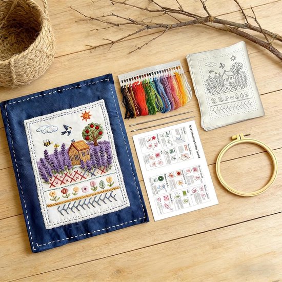 Borduurboek met Patronen - Handwerk Gids - DIY Projecten Leren - 90 Patronen Inclusief - 22 x 16 cm — afbeelding 2