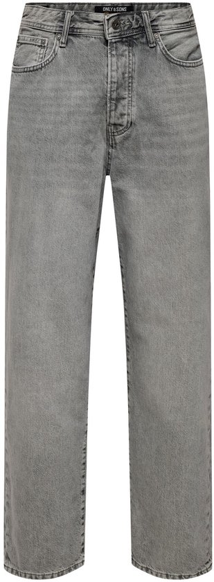 Grijze jeans met rechte pijpen, ritssluiting en knoopsluiting, en een merklabel 'ONLY & SONS'.