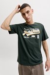 Donkergroen T-shirt met opdruk 'Jack & Jones', 'Fine Cotton Selection', 'Nineteen Ninety' en 'Denim Legacy'.