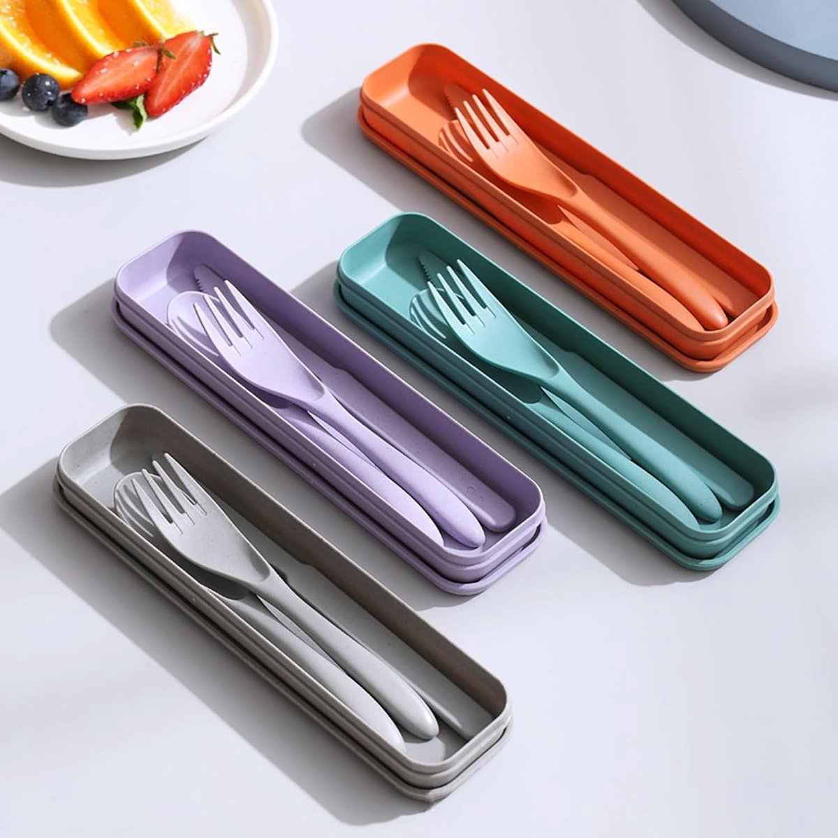 Camping Bestekset van 4 Stukken, Draagbaar Plastic Bestek voor Kamperen, Picknick, School en Reizen