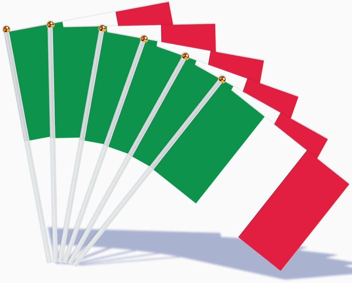 Handheld Italiaanse vlaggen 30 stuks - 14x21cm - kleurrijke partydecoratie - perfect voor WK 2023 - ShopVlot