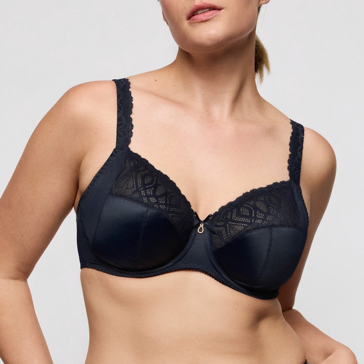 PrimaDonna Salerno Beugel Bh 0163530 Midnight Blue - maat EU 75H / FR 90H