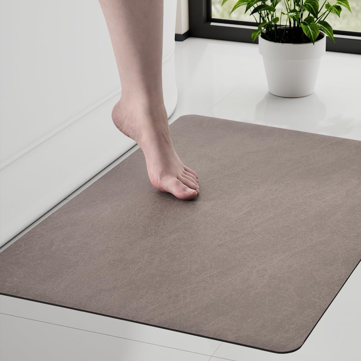 SnelShoppen - Antislip badmat - Superabsorberend badkamertapijt - Dun, 43 x 70 cm - Wasbaar, sneldrogend - Douchemat voor douche, badkuip, badkamer, t