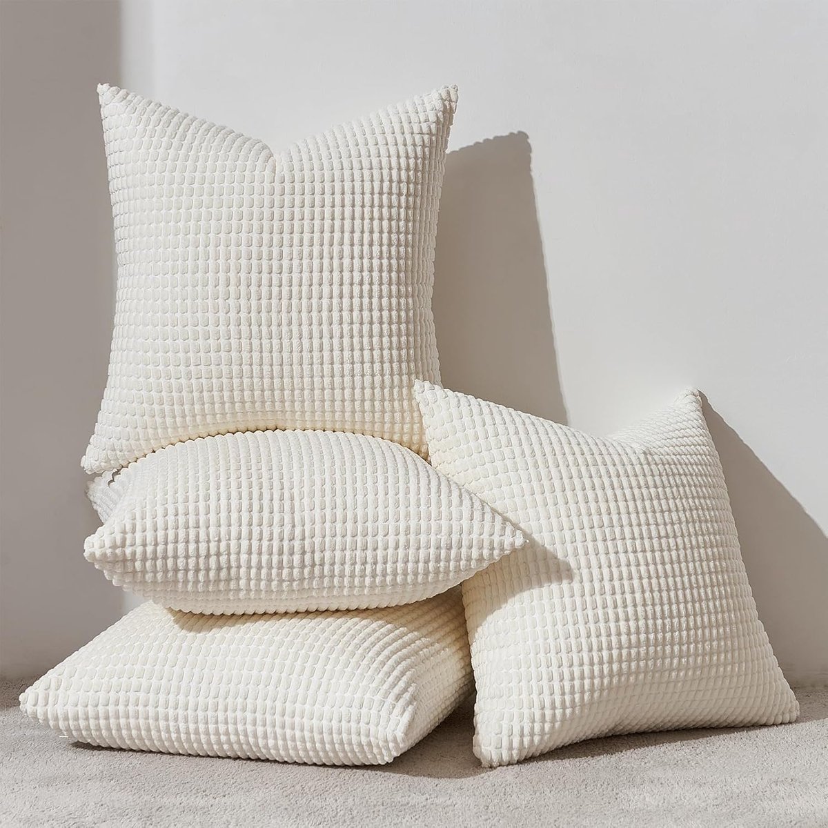 SnelShoppen - Set van 4 Crèmewitte Corduroy Kussenslopen 40 x 40 cm, Pluizige Kussenovertrekken voor Decoratie in Woonkamer, Slaapkamer, Balkon en Kin