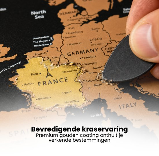 World Scratch Map XL (84 x 59.4 cm) - Kras Wereldkaart Poster - Wereldkaart wanddecoratie met Gouden Laag Om Te Krassen - Wereld Kraskaart - Poster Wereldkaart Kras - Krasmap - Kras Wereldkaarten - Wereldmap - World map - Wereld Kaart