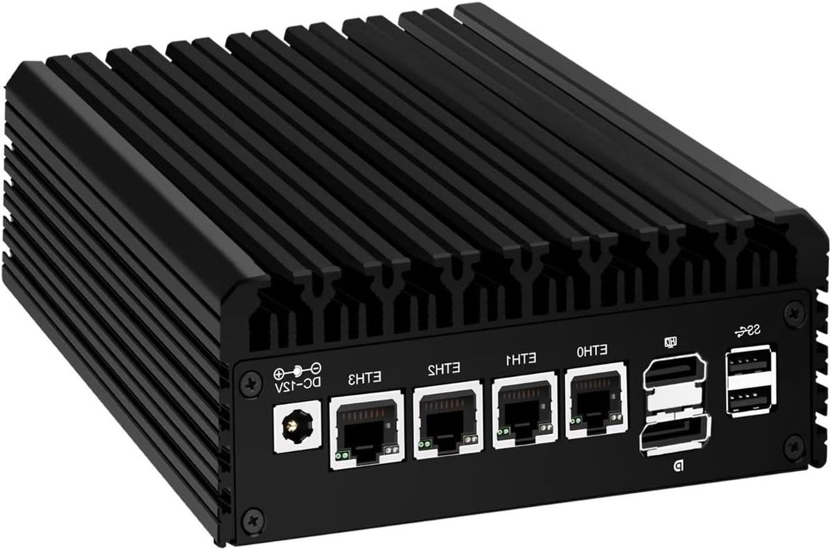 Mini PC - Netwerk Router - Netwerk Beheer - Ventilatorloos Ontwerp - 4x 2.5GbE LAN - Zwart