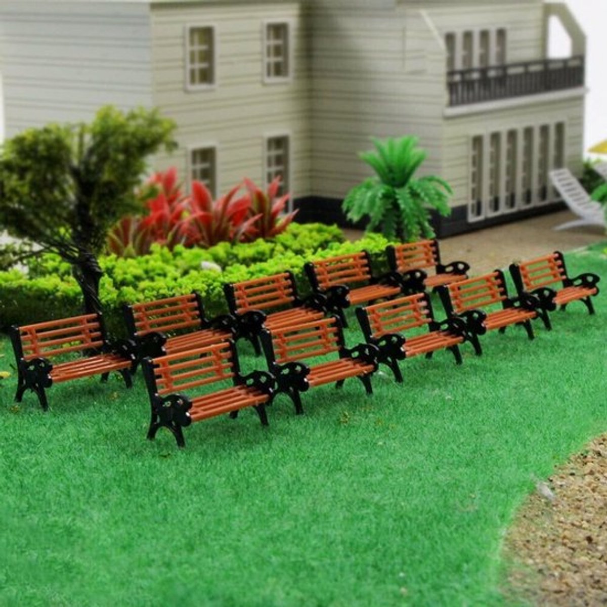 Parkbank 10 Stuks - Model Treinbank - Schaal 1:87 - Tuin/Straat Decoratie - Hoogwaardige Materialen - Realistische Kleuren - Modelbank
