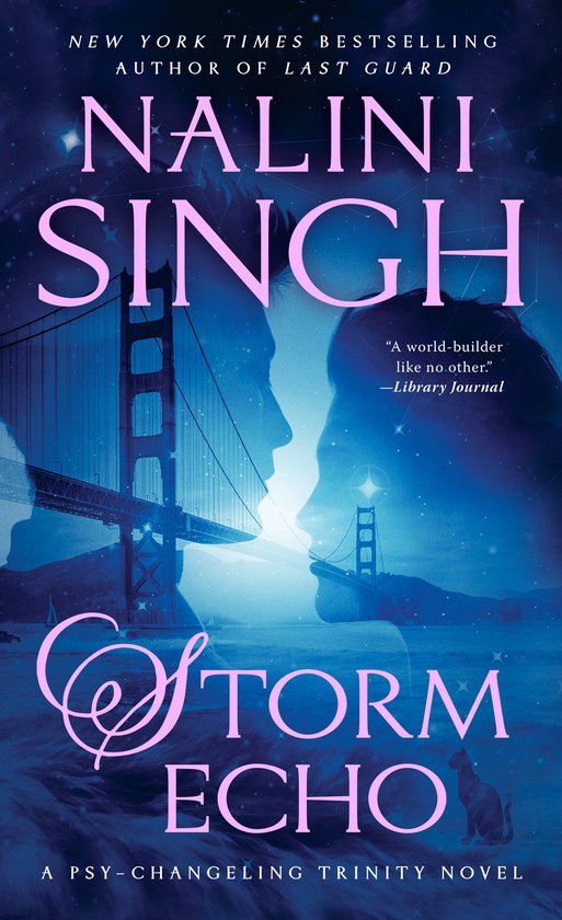 Boekomslag 'Storm Echo' van Nalini Singh met silhouetten van twee mensen tegen de achtergrond van de Golden Gate Bridge en een nachtelijke sterrenhemel.