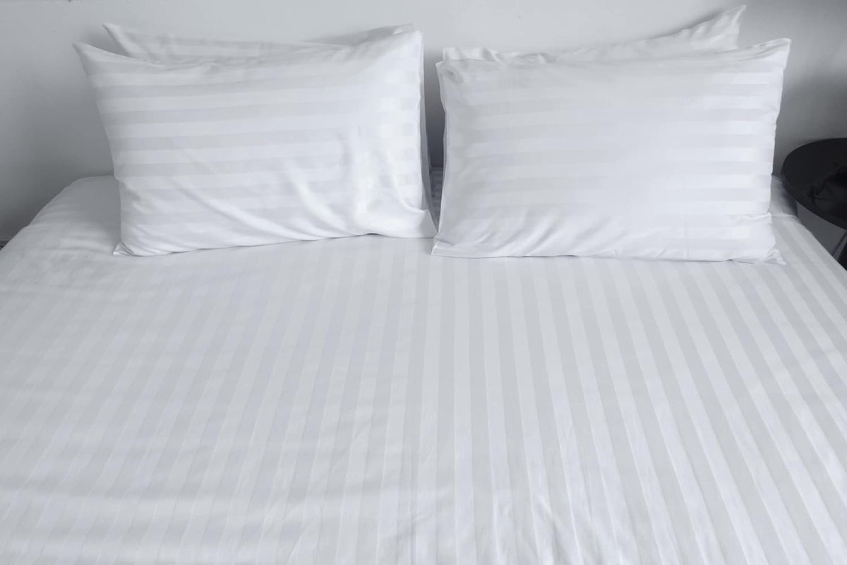 Bedlinnen 135 x 200 cm - 100% katoen - met hotelsluiting - optimaal wasbaar tot 95 °C - ShopVlot