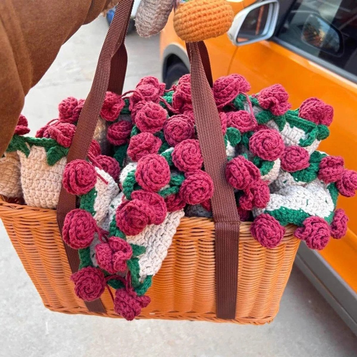 Casalora Bloemenboeket Patroon Plaid – 110 cm – Handgehaakte Deken – Zachte en Lichtgewicht Gebreide Deken – Wit – Rozendeken – Omvormbaar tot een Boeketdeken