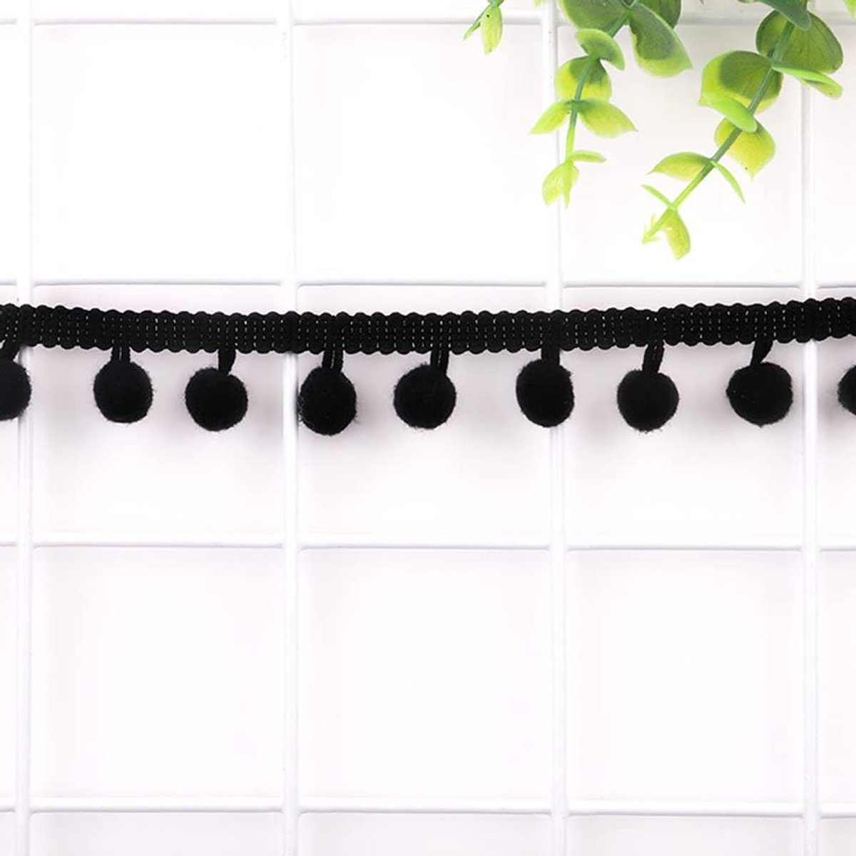 boord om te knutselen, decoratielint met pompons ballen, pompons met franjes, sierband, sierband, naaitoebehoren voor doe-het-zelf knutselen, kleding, kostuums, naaien, decoratie, zwart